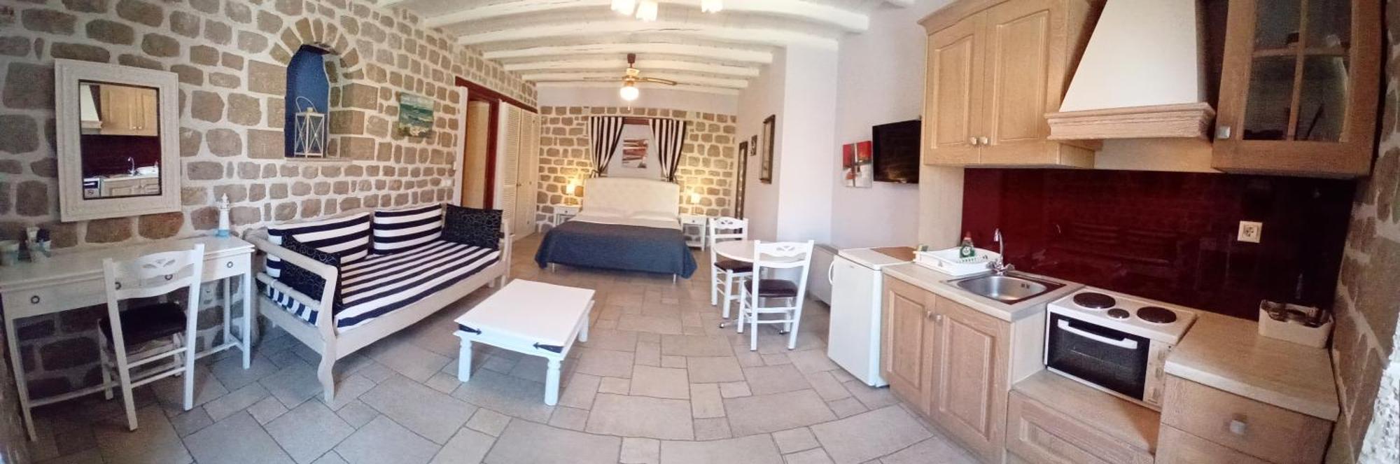 Myral Guesthouse ナフプリオ エクステリア 写真
