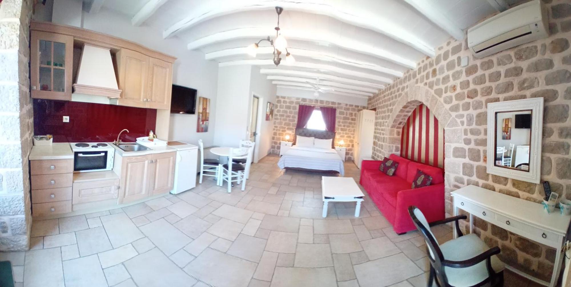 Myral Guesthouse ナフプリオ エクステリア 写真